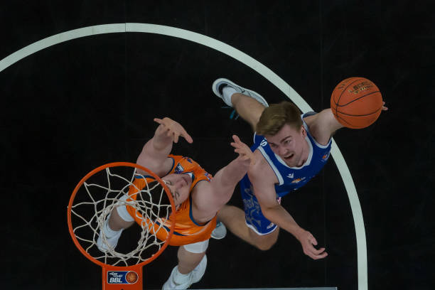 要归功于教 要归功于教