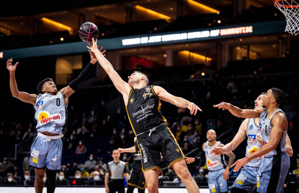 化外援结构 化外援结构